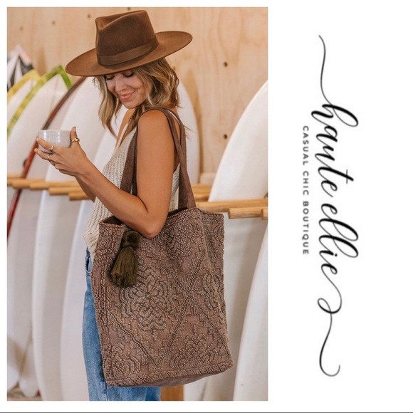 Sun Washed Carpet Bag Tote - Picture 1 of 3